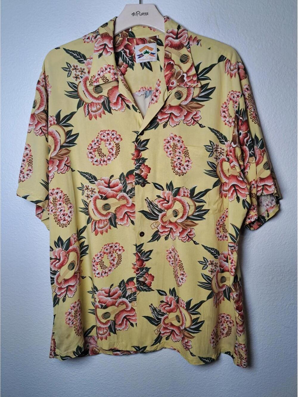 Pineapple Juice Mens Ukulele Lei Short Sleeve Vintage Shirt M Hawaiian